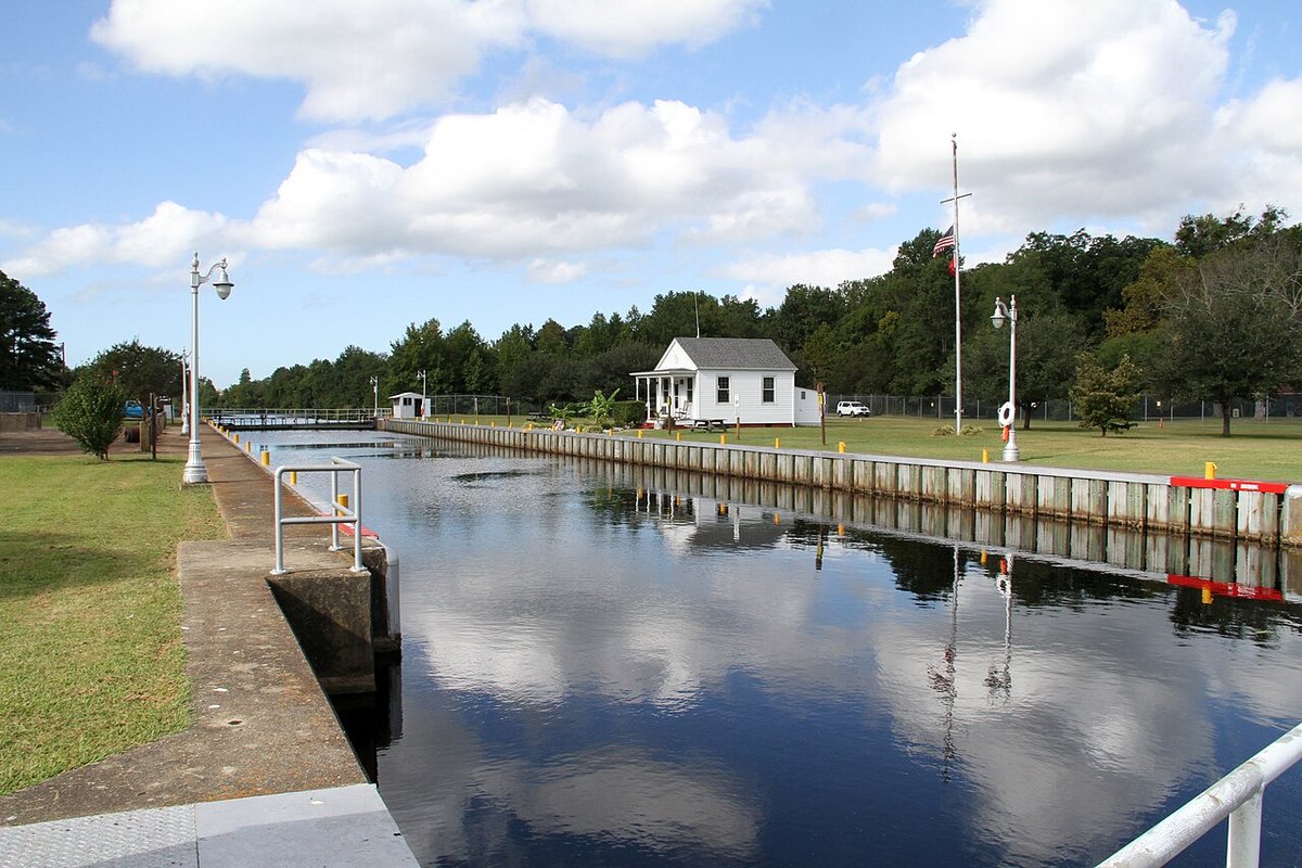 Deep Creek, VA - File:Deep Creek Locks (10019399395).jpg - Wikimedia Commons